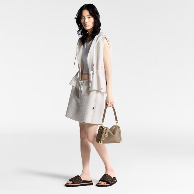 lv louis vuitton pool pillow comfort flat mule